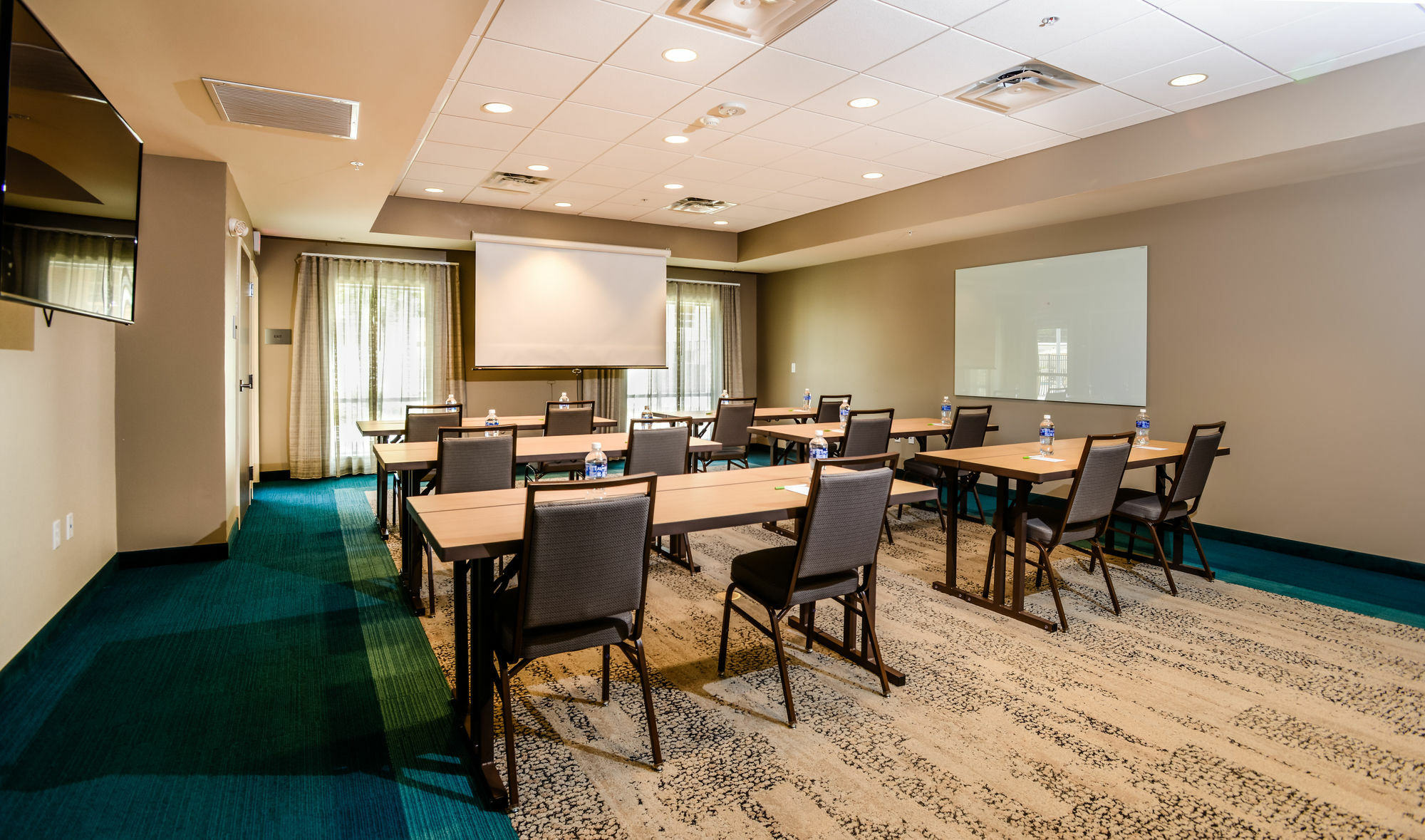Courtyard Lake Charles Esterno foto